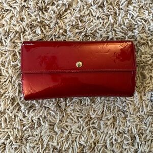 Louis Vuitton Vernis wallet